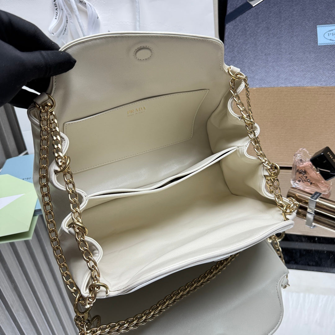Prada Tumulte small nappa leather bag