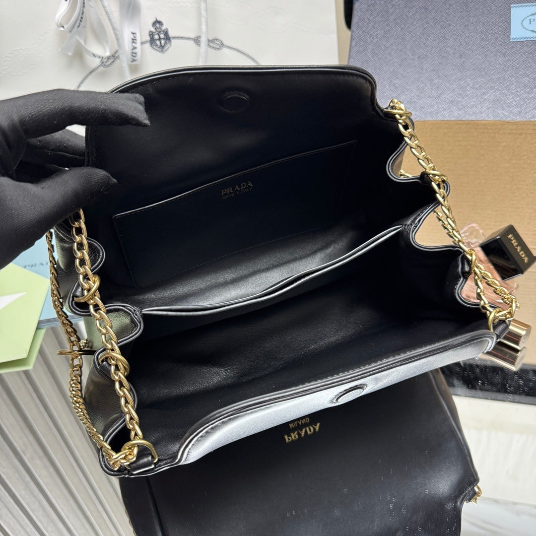 Prada Tumulte small nappa leather bag